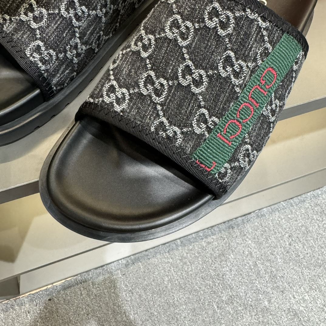 Gucci Slippers